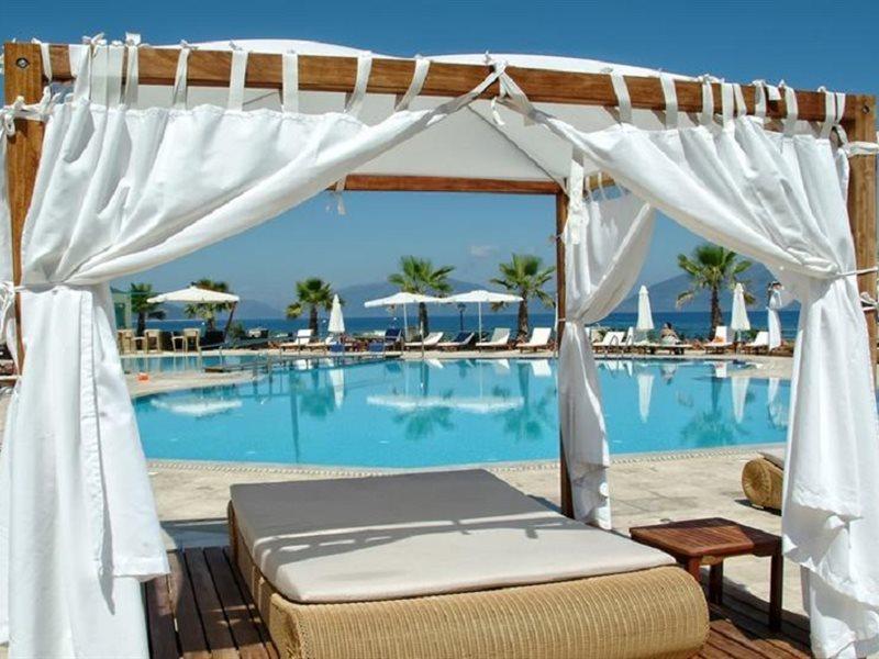 Ionian Emerald Resort 카라보밀로스 외부 사진