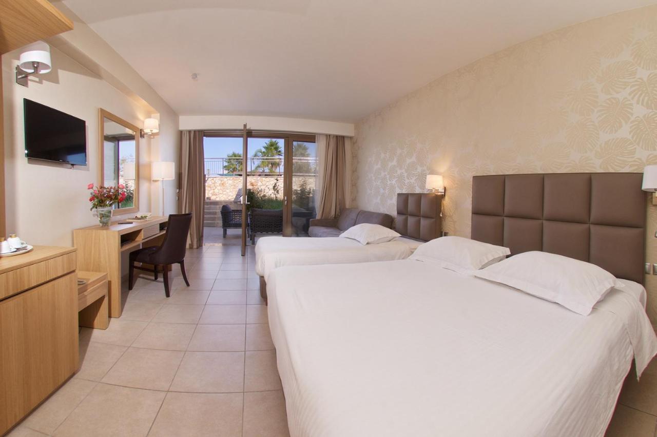 Ionian Emerald Resort 카라보밀로스 외부 사진