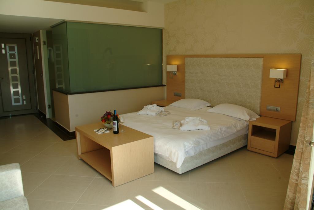 Ionian Emerald Resort 카라보밀로스 외부 사진